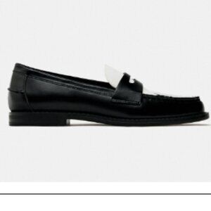NEW - LOAFER - SIZE 8 /39